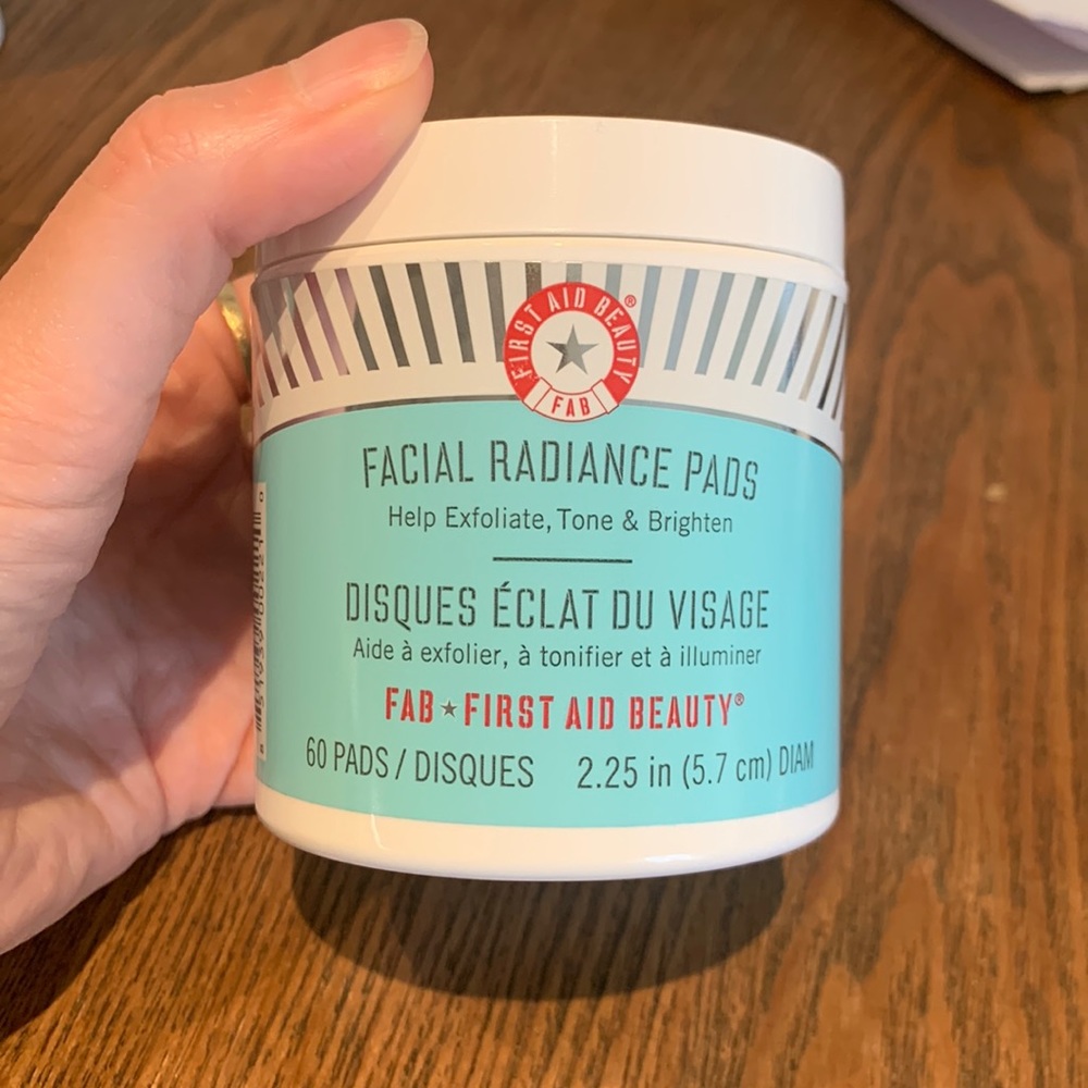 Never used: first aid beauty facial radiant pads